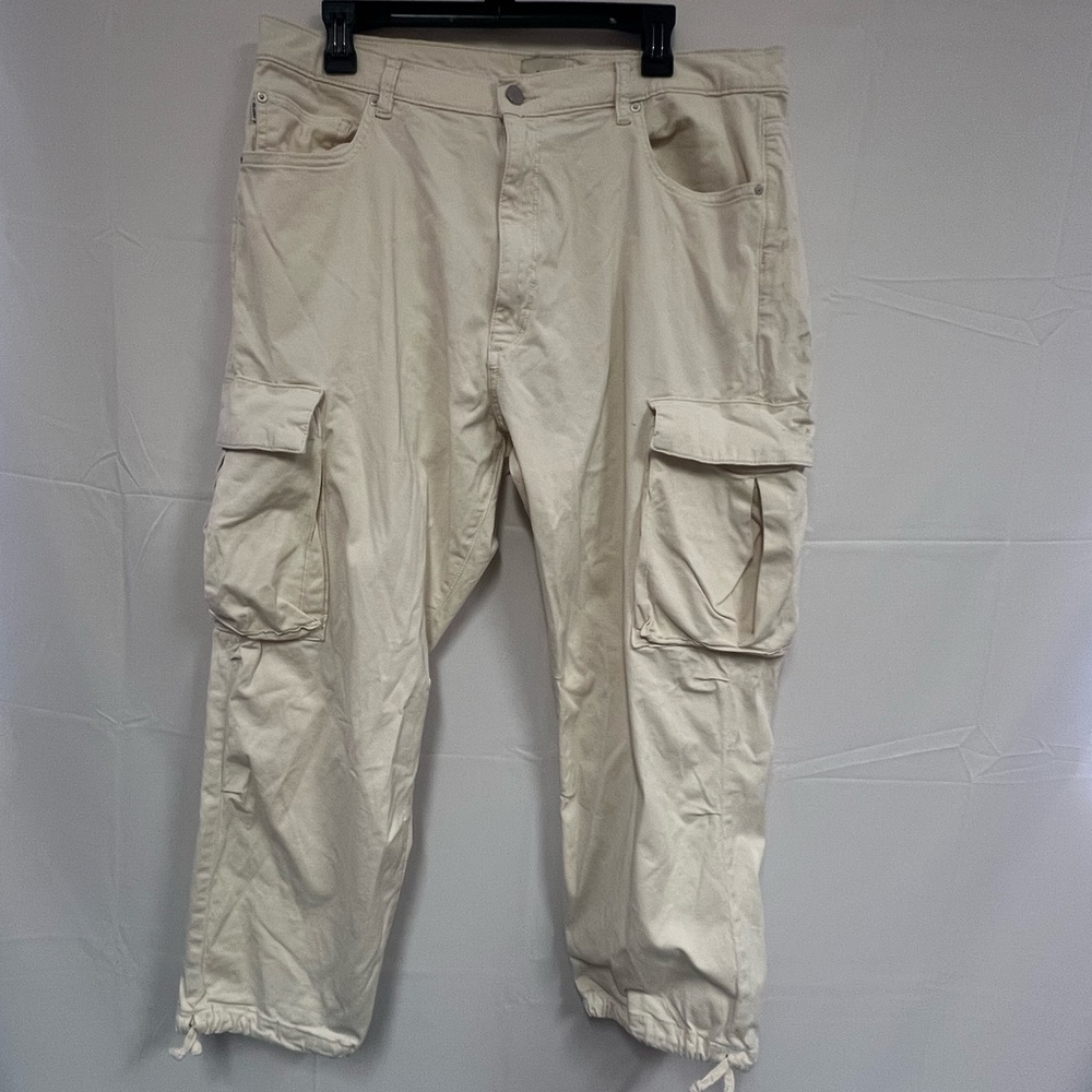 like new Dl1961 - Womens Gwen Cargo Jogger size: 33